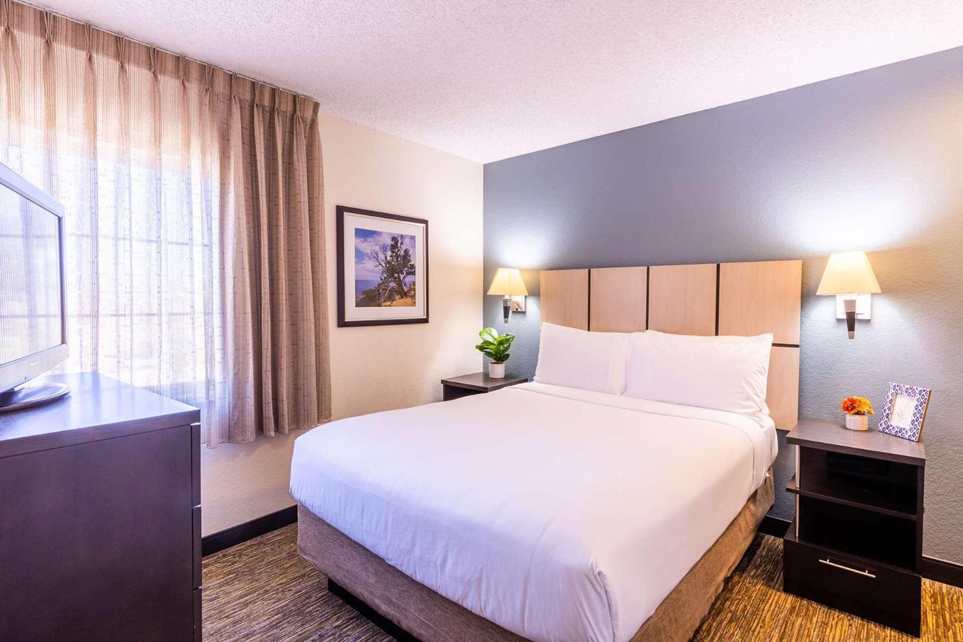 Sonesta Simply Suites Houston Brookhollow Exterior photo